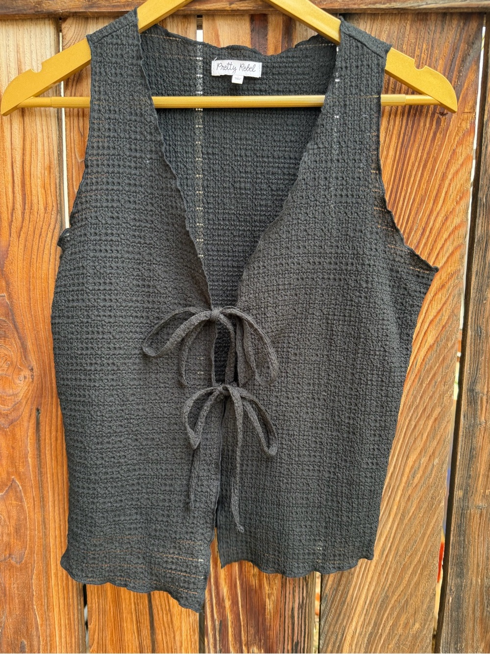 Black Waffle Knit Tie-Front Sleeveless Vest Top Small